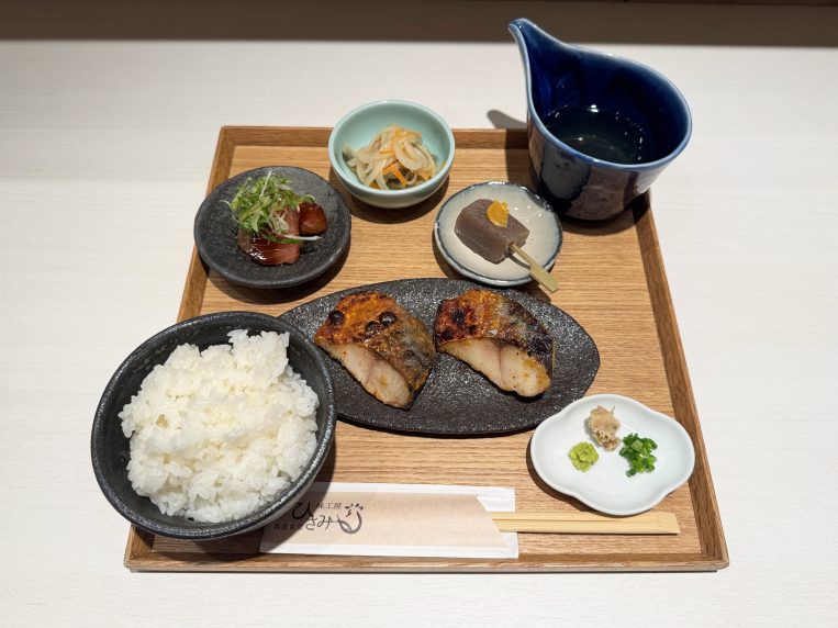 へしこ定食(月)